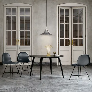 Gubi round dining table - American walnut - GUBI