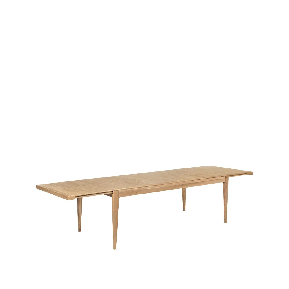 S-table dining table, Oak matte lacqured. extendable GUBI