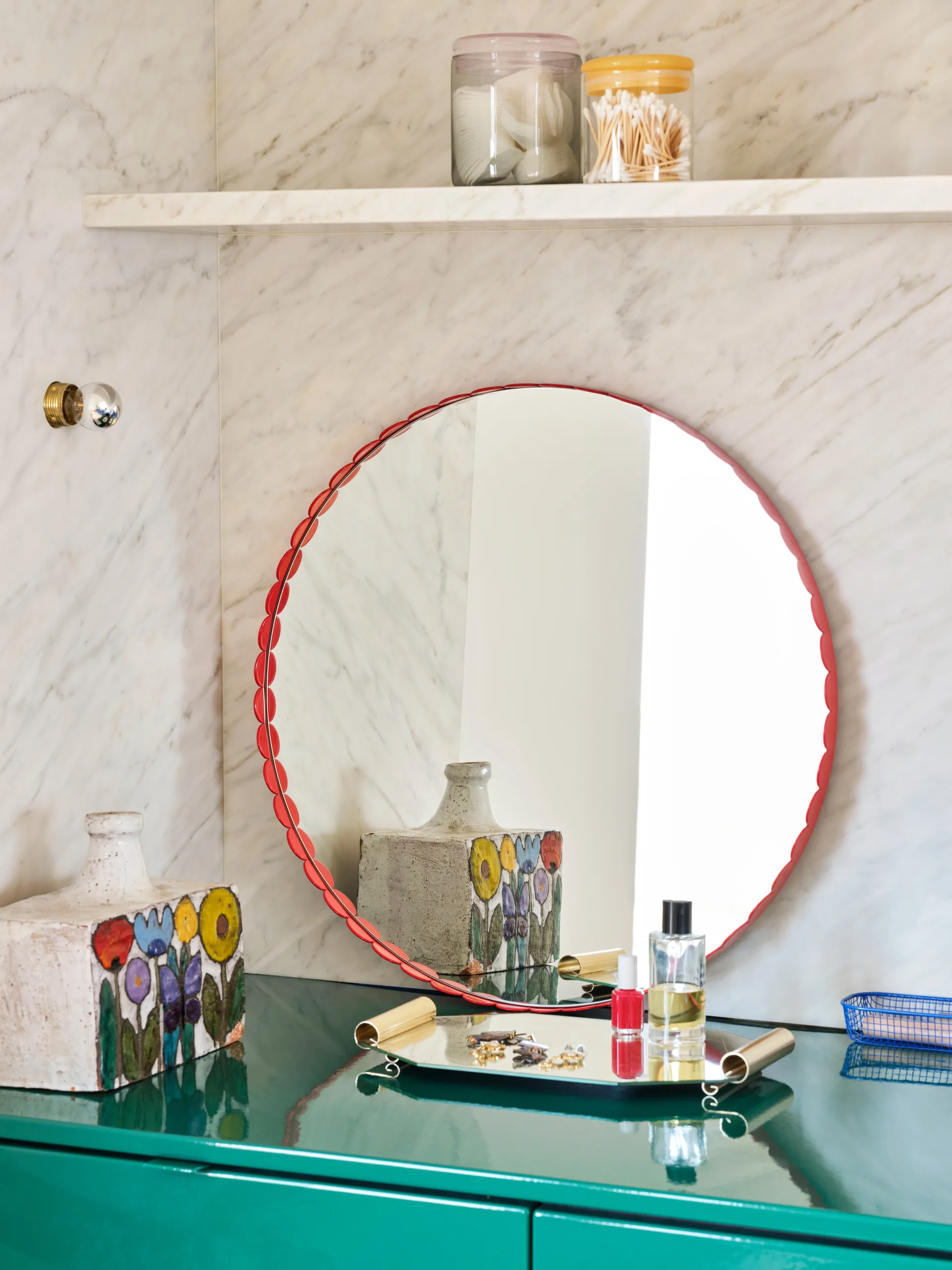 Arcs Mirror mirror Ø60 cm, Red HAY