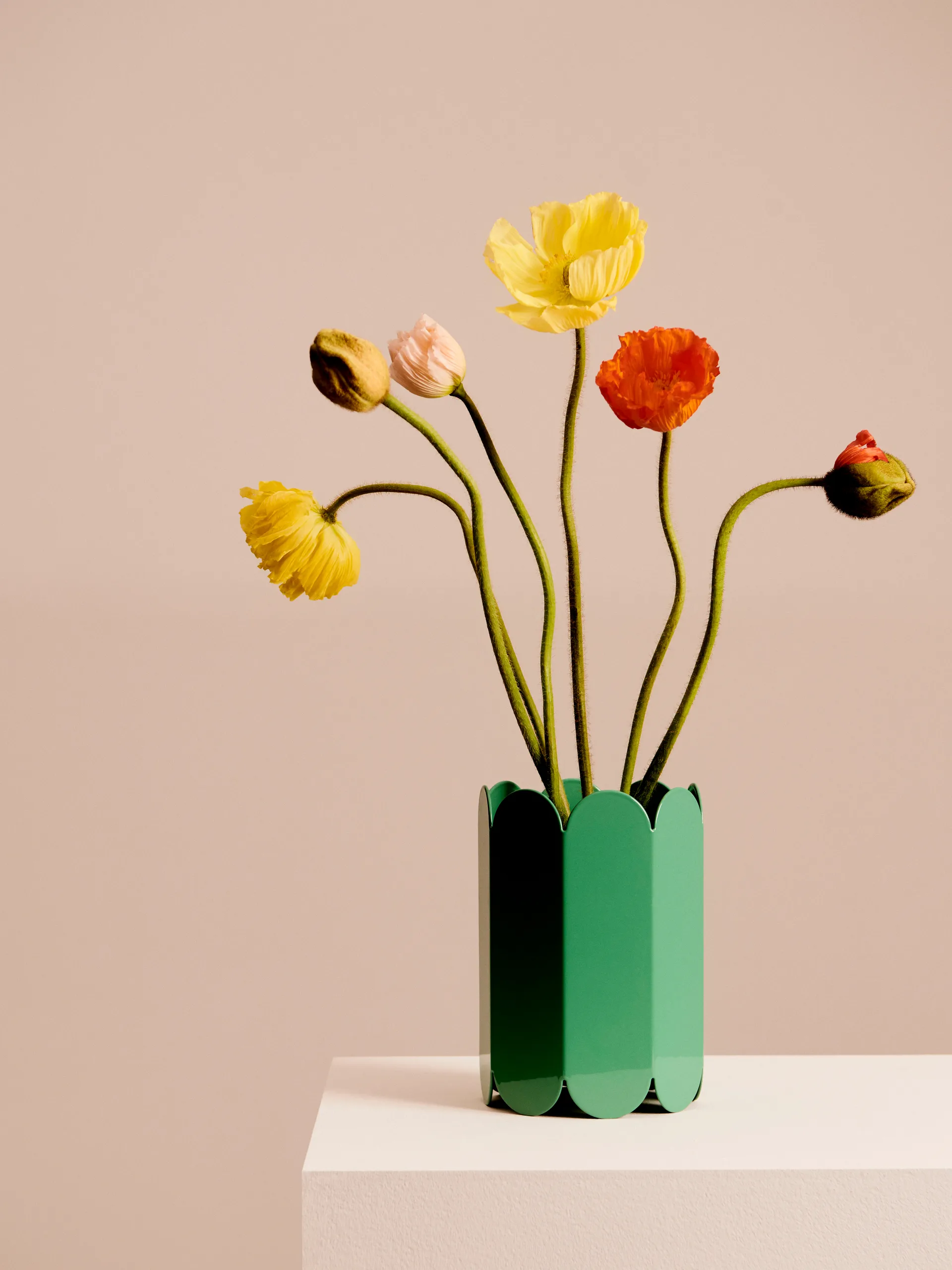 Arcs vase small 18 cm, Green HAY