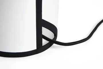 Ava pyramid table lamp 29 cm - White - HAY