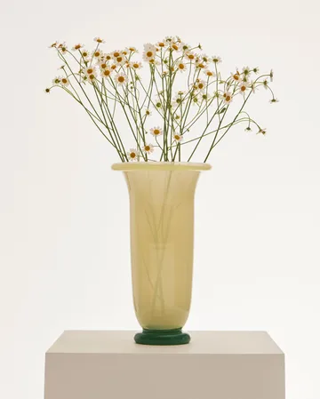 Empire vase - Large Sand-lemon rim-green base - HAY