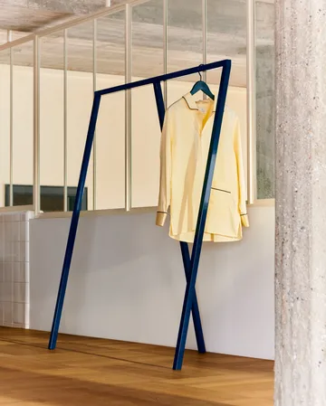 Loop Stand Wardrobe clothes hanger - Deep blue - HAY