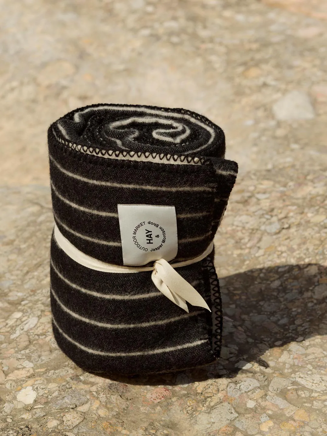 Outdoor Market blanket, Black-beige, 130x180 cm HAY