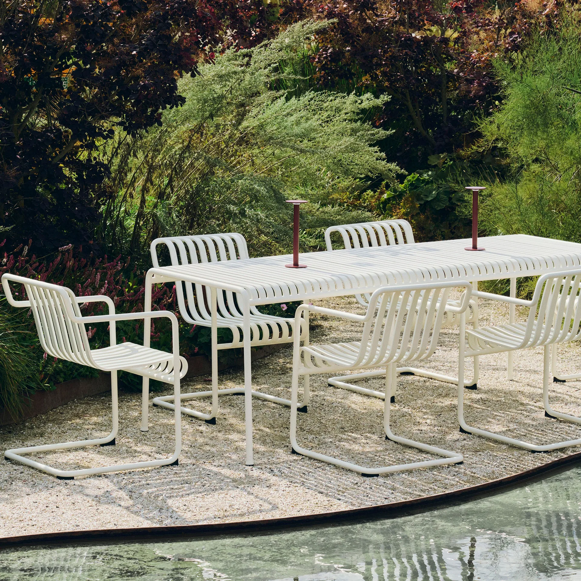 Palissade Cantilever Dining armchair, Cream white HAY