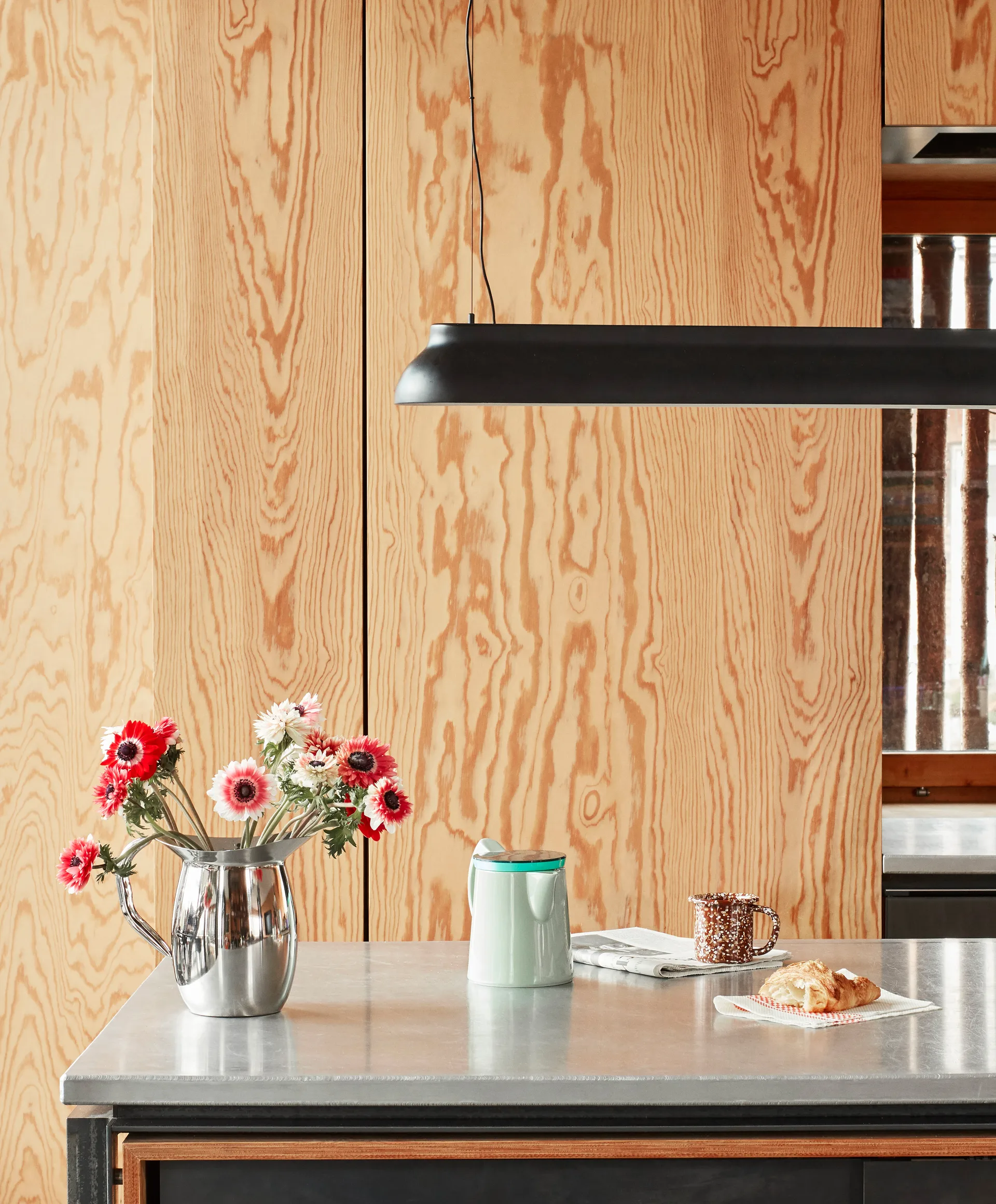 PC Linear pendant lamp, Soft black HAY