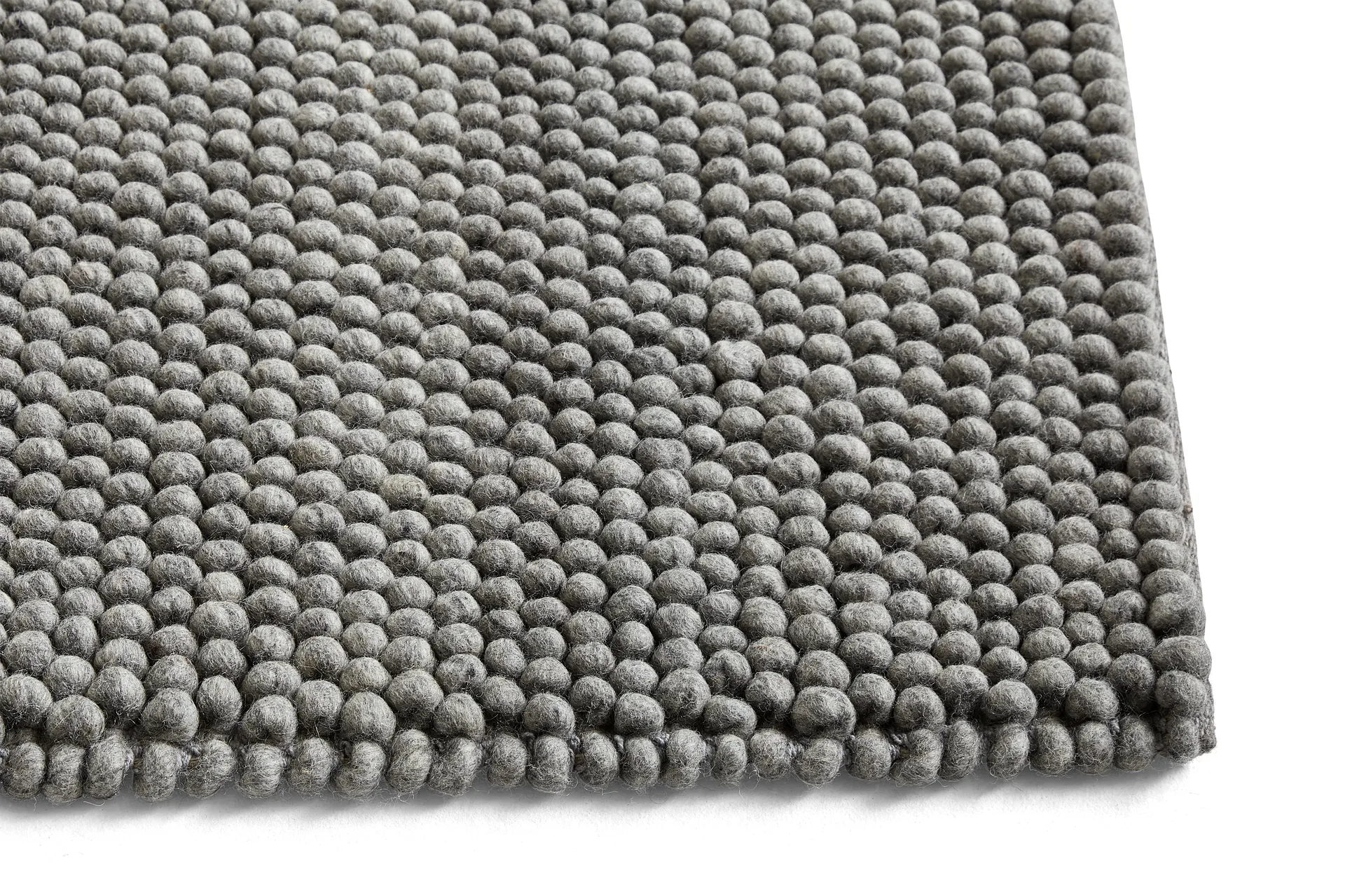 Peas wool rug 140x200 cm, Medium grey HAY