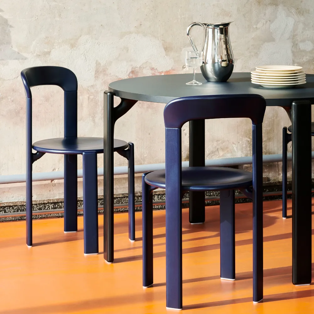 Rey dining table Ø128 cm, golden HAY