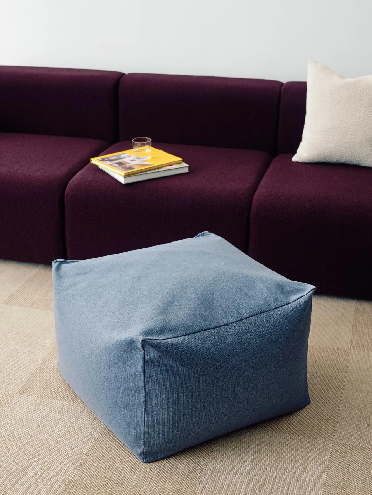 Story pouf 40x49x49 cm, Blue HAY