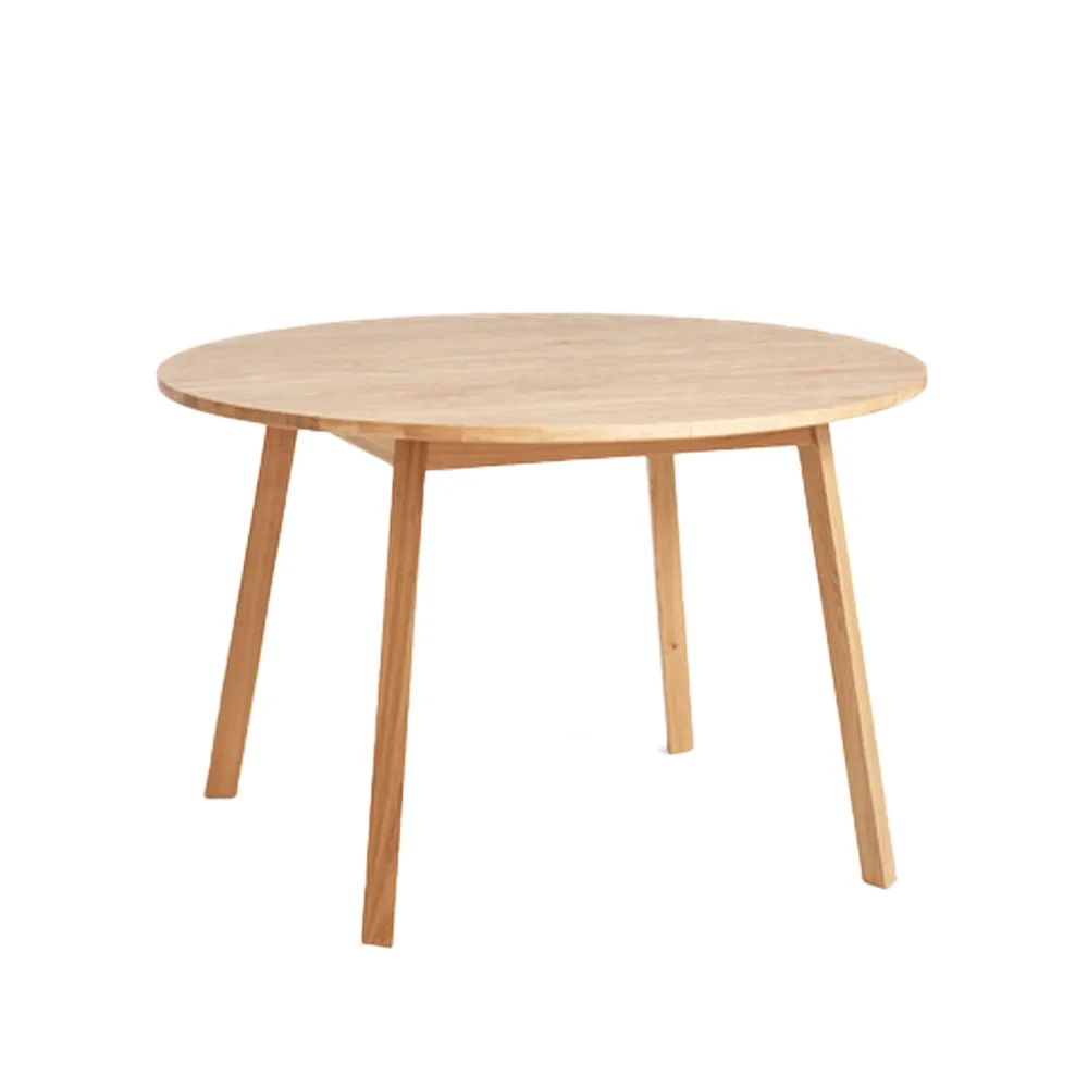 Triangle Leg dining table round, water-based lacquered oak HAY