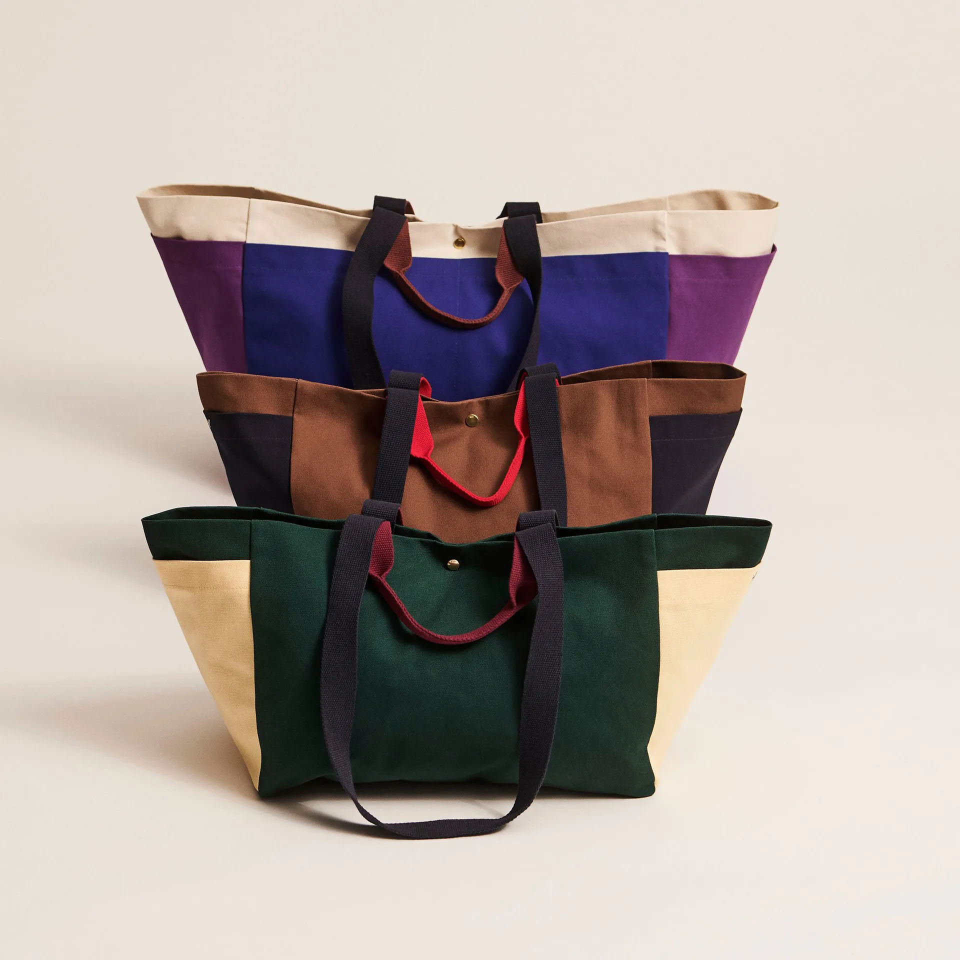Weekend Bag Organic bag S, Dark green multi HAY