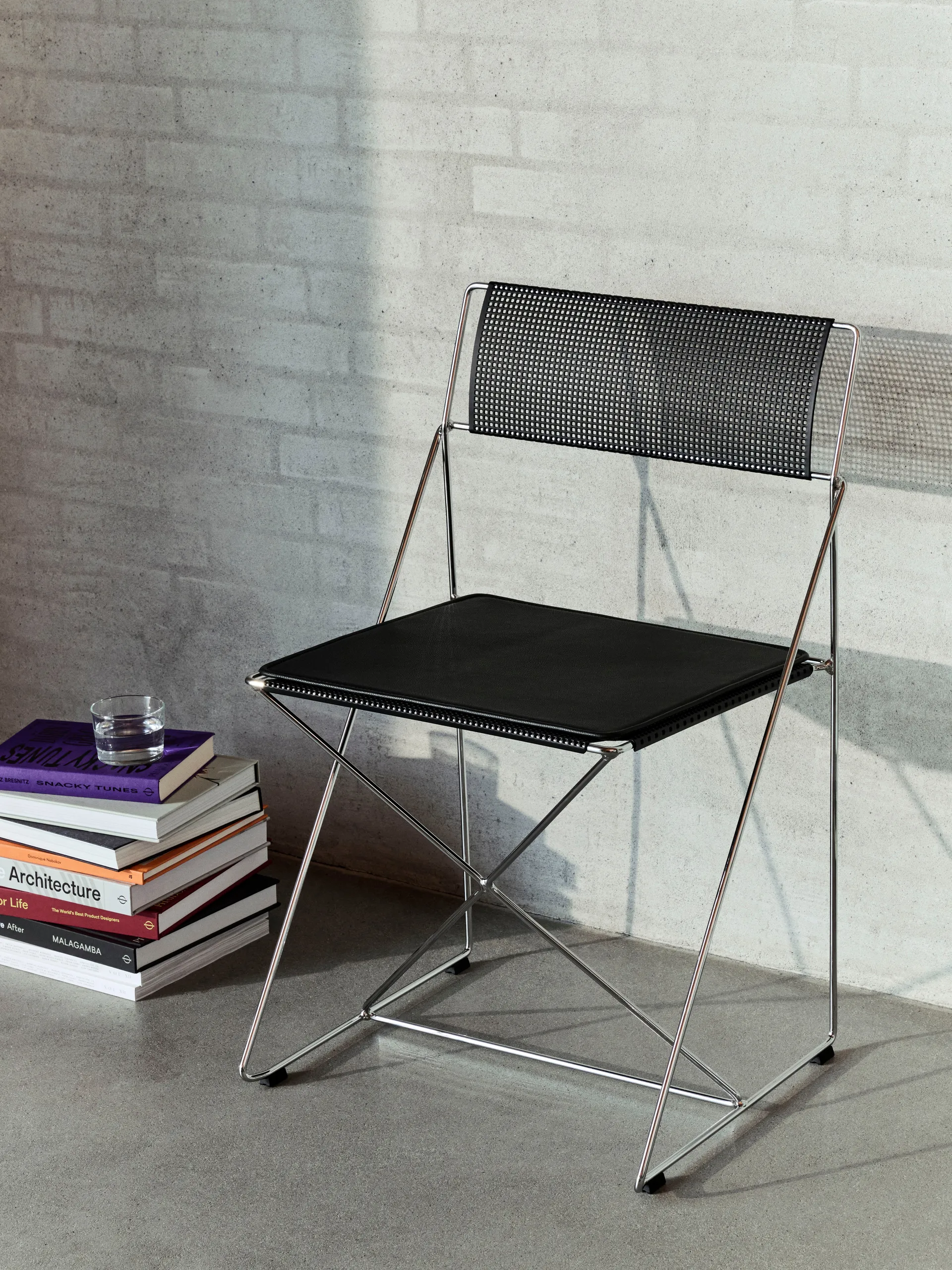 X-Line Indoor chair cushion, Black leather HAY