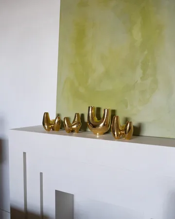 Kazumi vase - Brass - Hein Studio