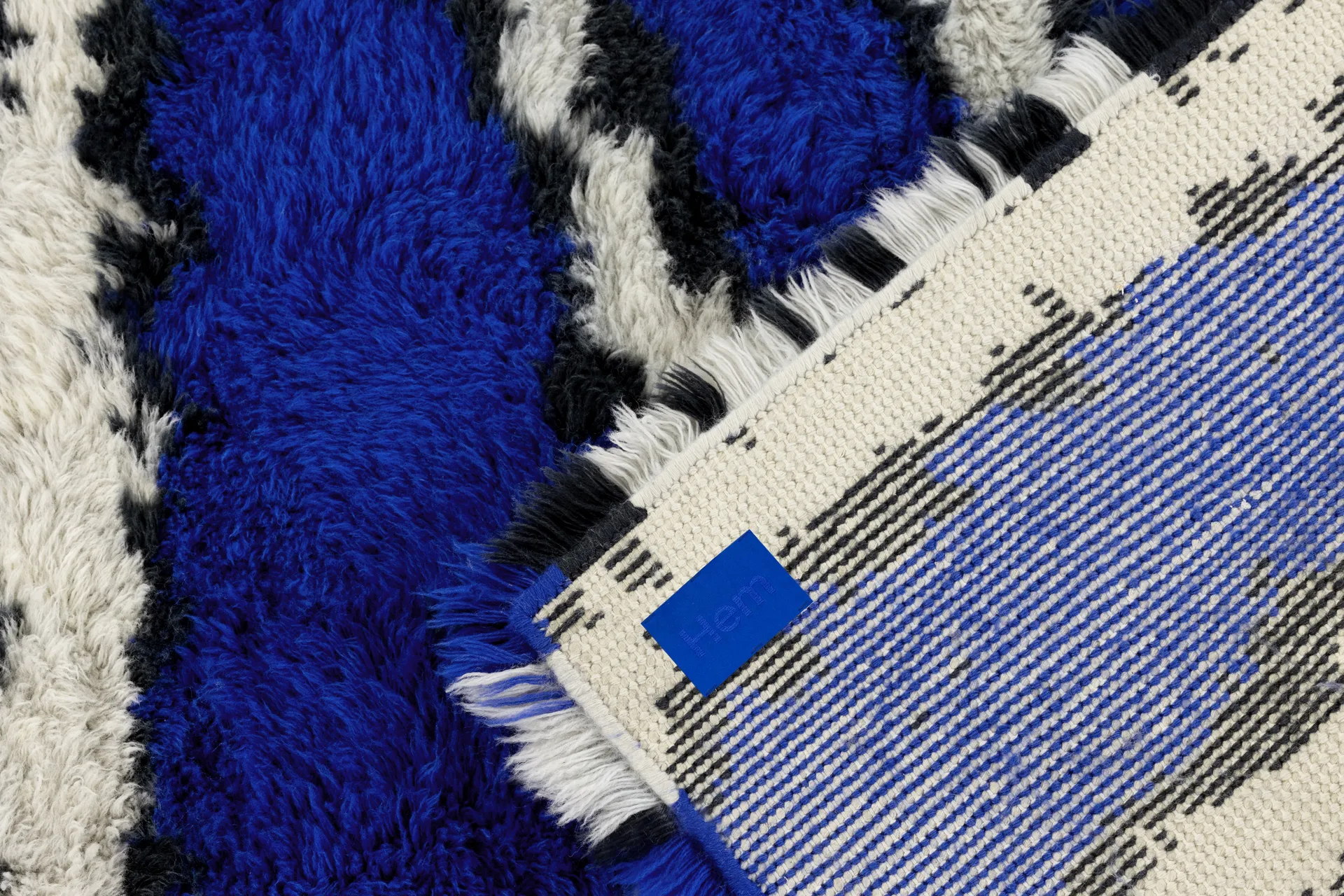 Monster rug Extra Large 250x350 cm, Off white Hem
