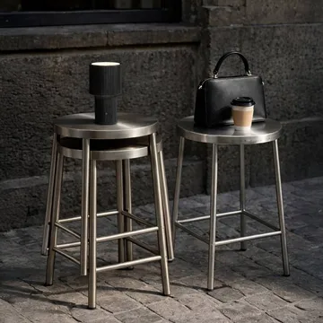 Iluma portable table lamp - Jet black - Herstal