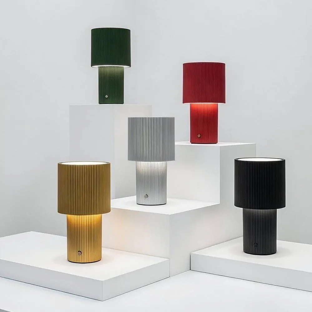 Iluma portable table lamp, Red Herstal