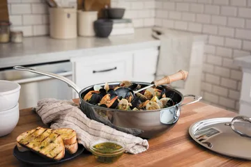 Hestan Nanobond saute pan with lid 4.7 L - Stainless steel - Hestan