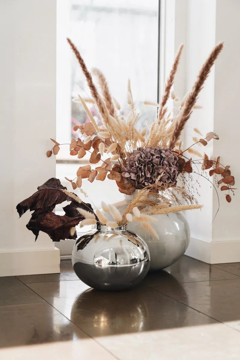 Amico vase Ø20 cm, Nickel-plated brass Hilke Collection