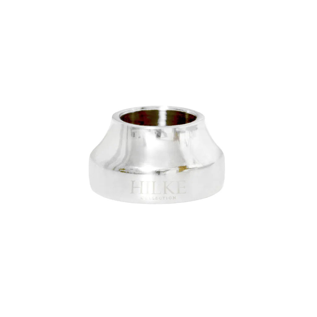 Piccolo No.1 candle holder, Nickel Hilke Collection