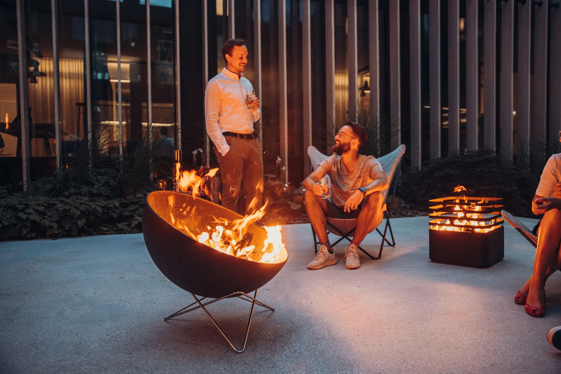 BOWL 70 fire pit, Black-silver, star base Höfats