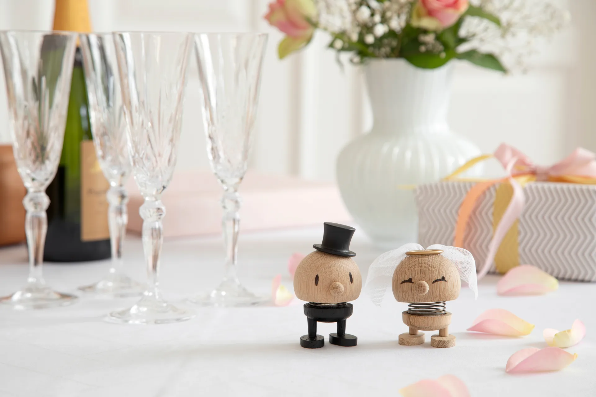 Hoptimist Groom S figure, Raw oak Hoptimist
