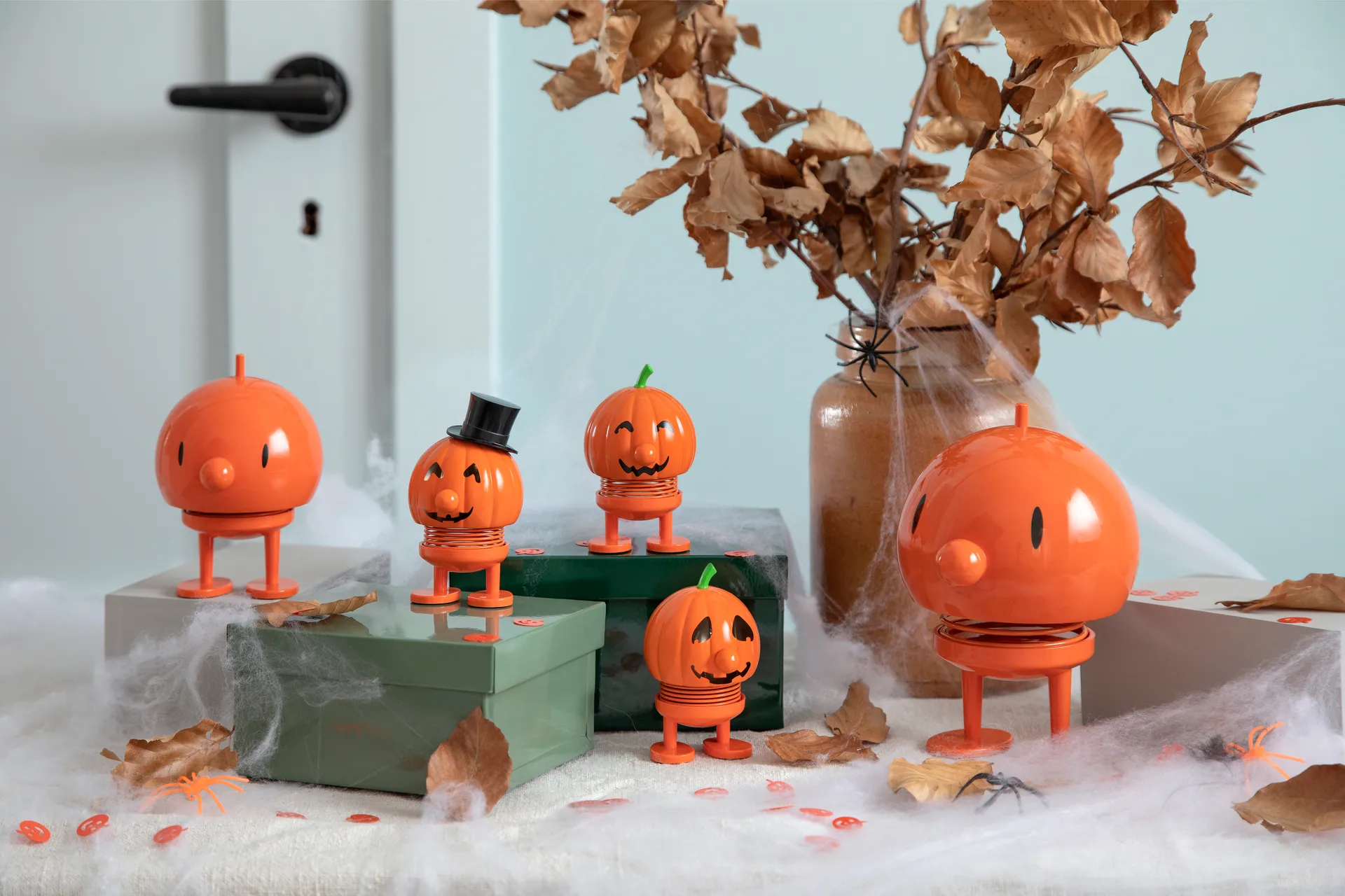 Hoptimist Halloween Magic S figure, Orange Hoptimist