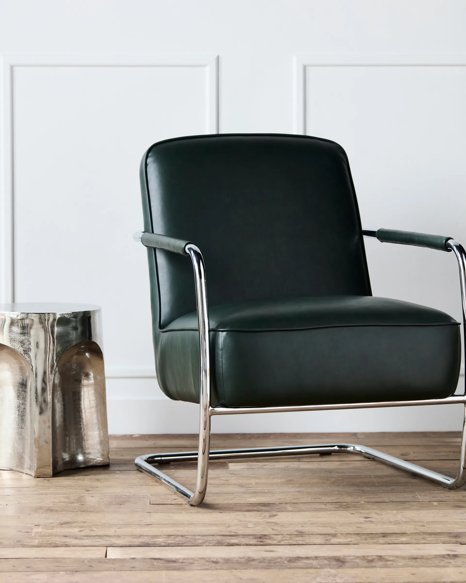 Comma lounge chair, Dark green House Doctor