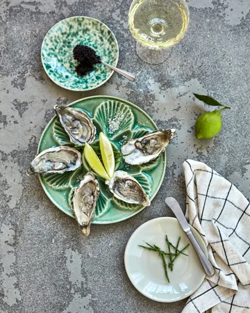 Diva serving platter Ø25 cm - Green - House Doctor