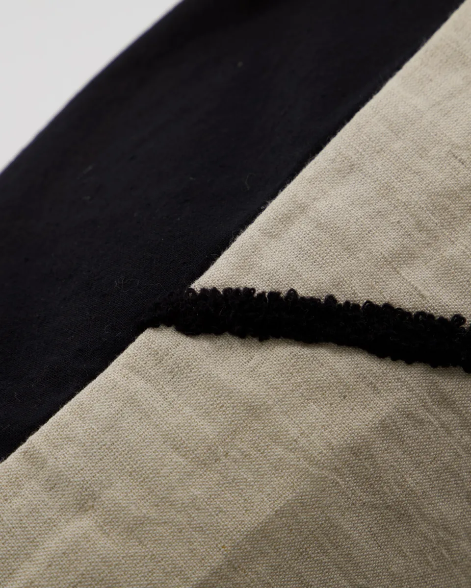 Fly cushion cover 50x50 cm, Black-off white House Doctor