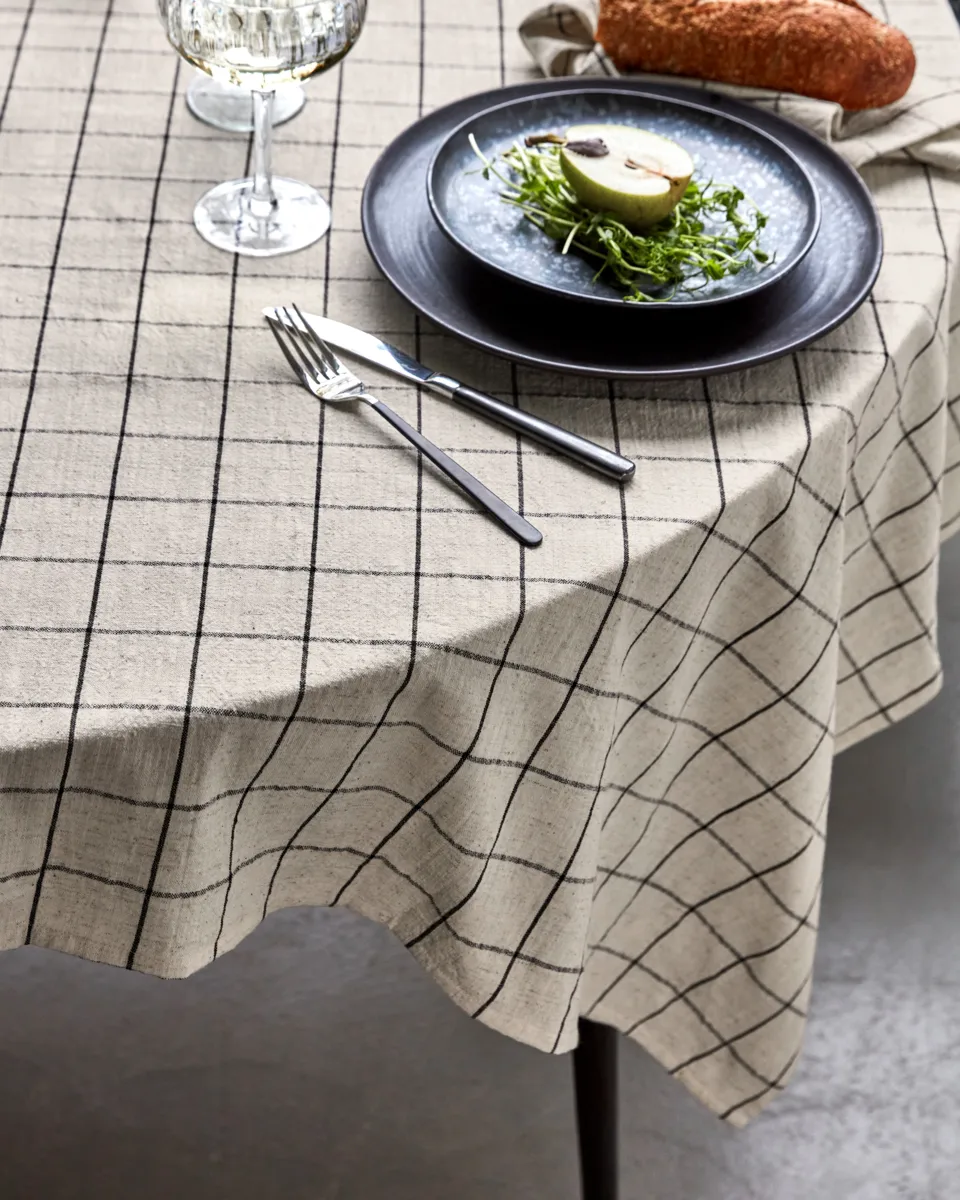 Join tablecloth 150x150 cm, Black-off white House Doctor