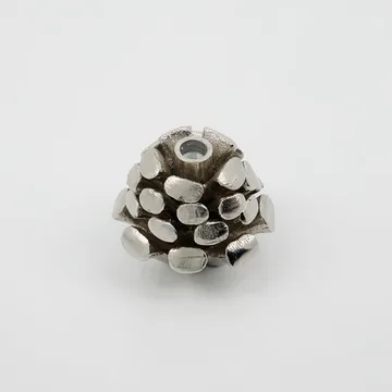 Pine Cone candle stick Ø7.5 cm - Antique silver - House Doctor