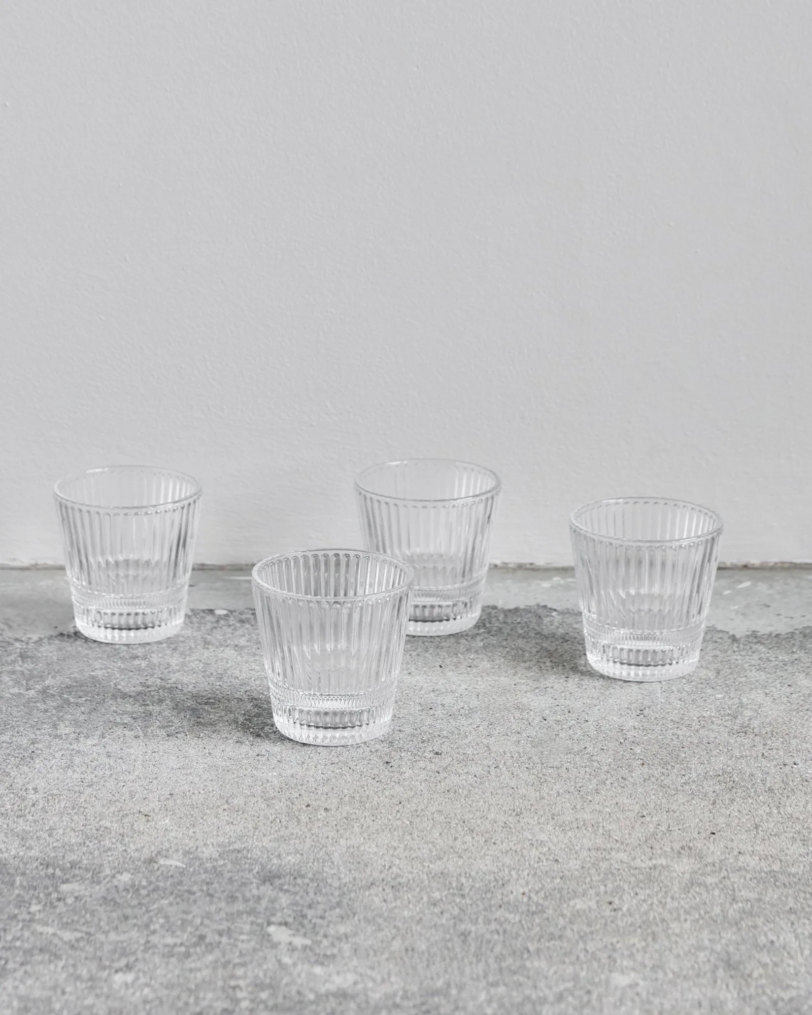 Slots water glass 4-pack, Clear House Doctor