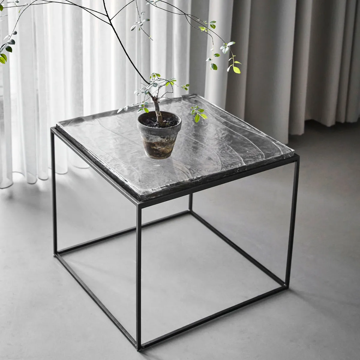 Stak side table 43.5 cm, Clear House Doctor