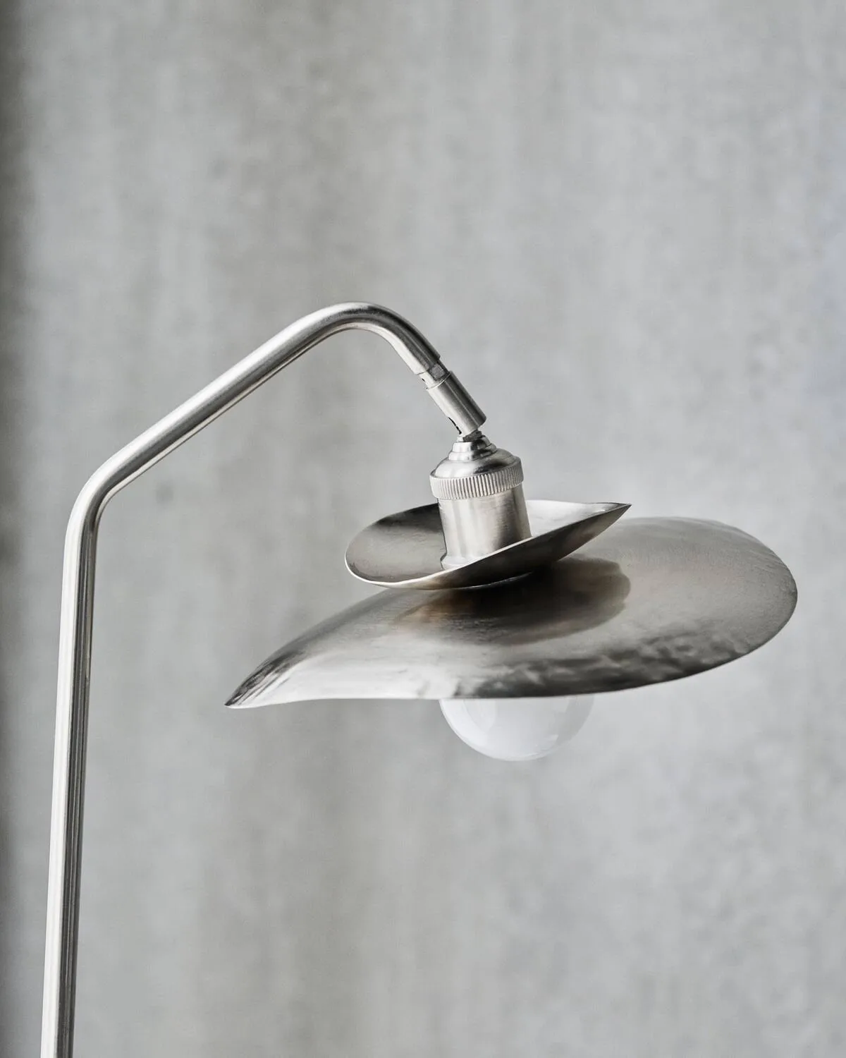 Stand floor lamp, Brushed silver colour, 129.5 cm House Doctor