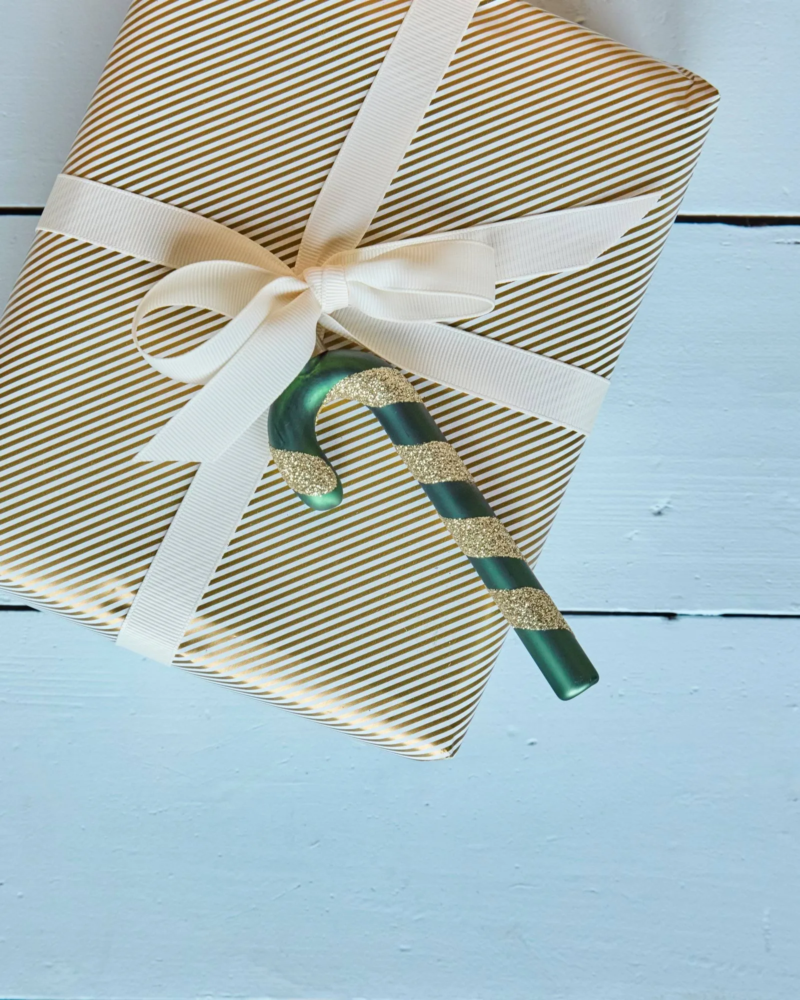 Stick Christmas hanging ornament 4-pack, Green House Doctor