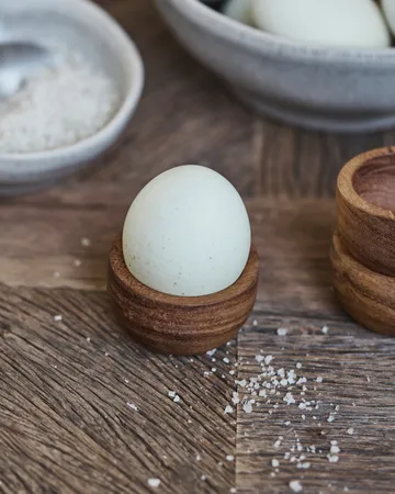 Wood egg cup 4-pack - Nature - House Doctor