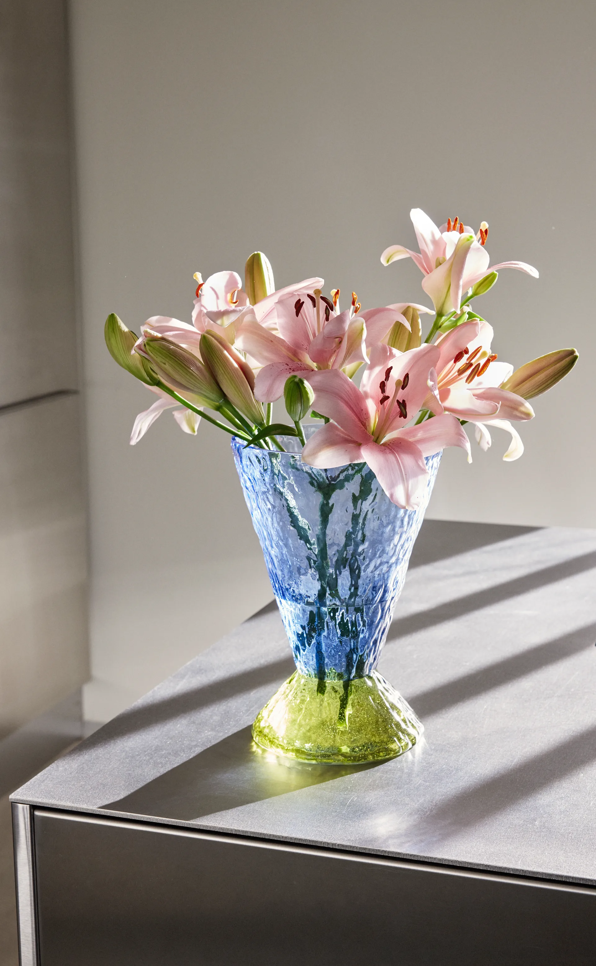 Abyss vase, Blue Hübsch