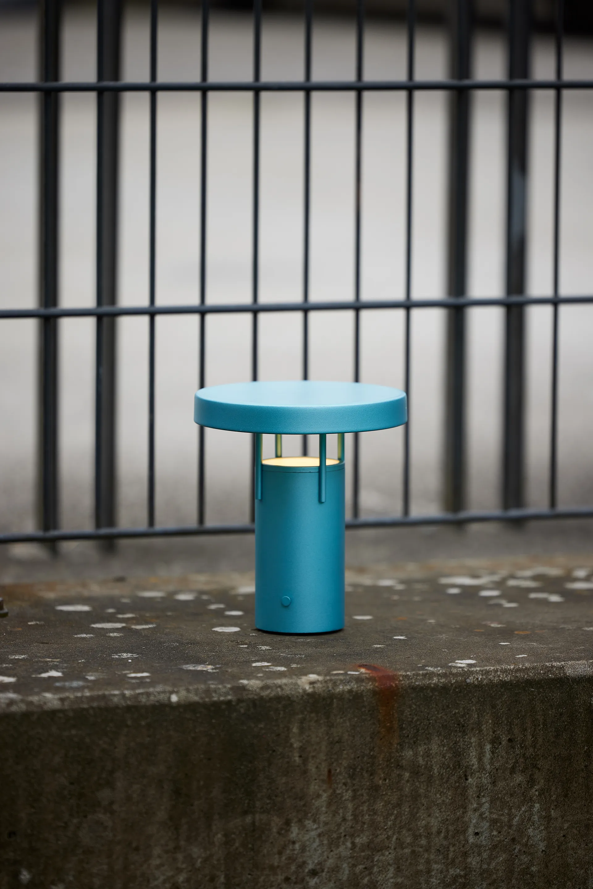 BringMe mini portable table lamp, Metallic turquoise Hübsch