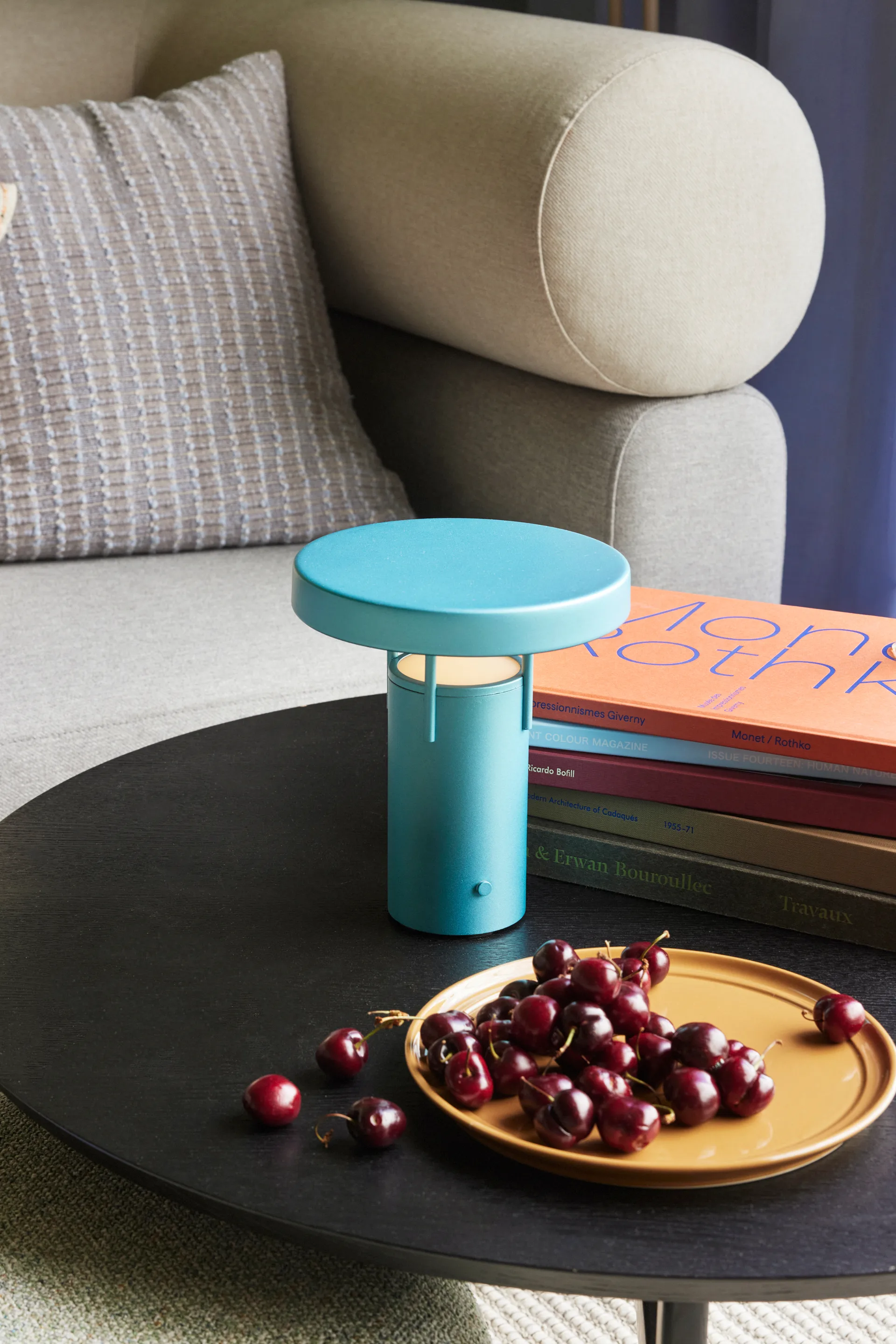 BringMe mini portable table lamp, Metallic turquoise Hübsch
