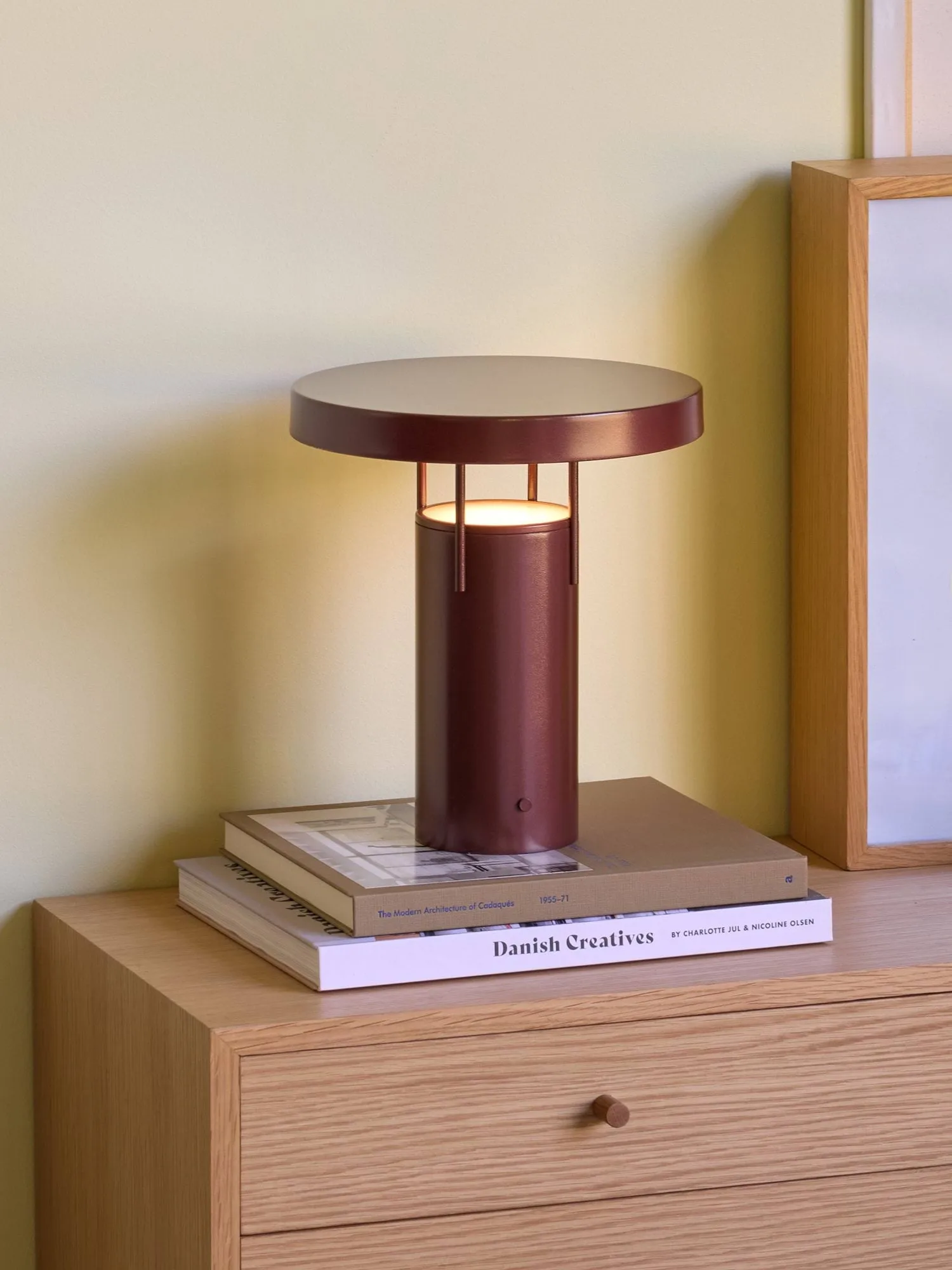 BringMe portable table lamp, Metallic burgundy, 28 cm Hübsch