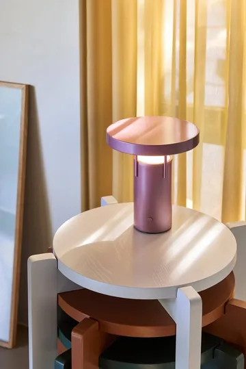 BringMe portable table lamp - Metallic pink, mini 20 cm - Hübsch