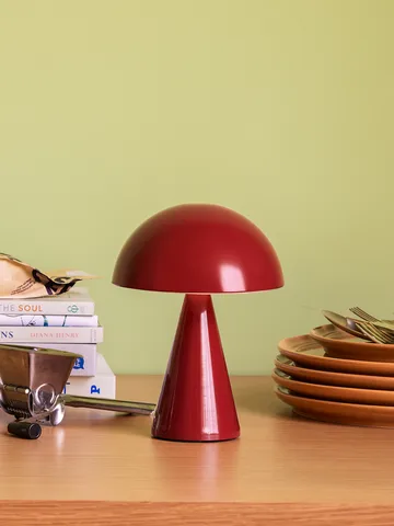 Mush portable table lamp - Red - Hübsch