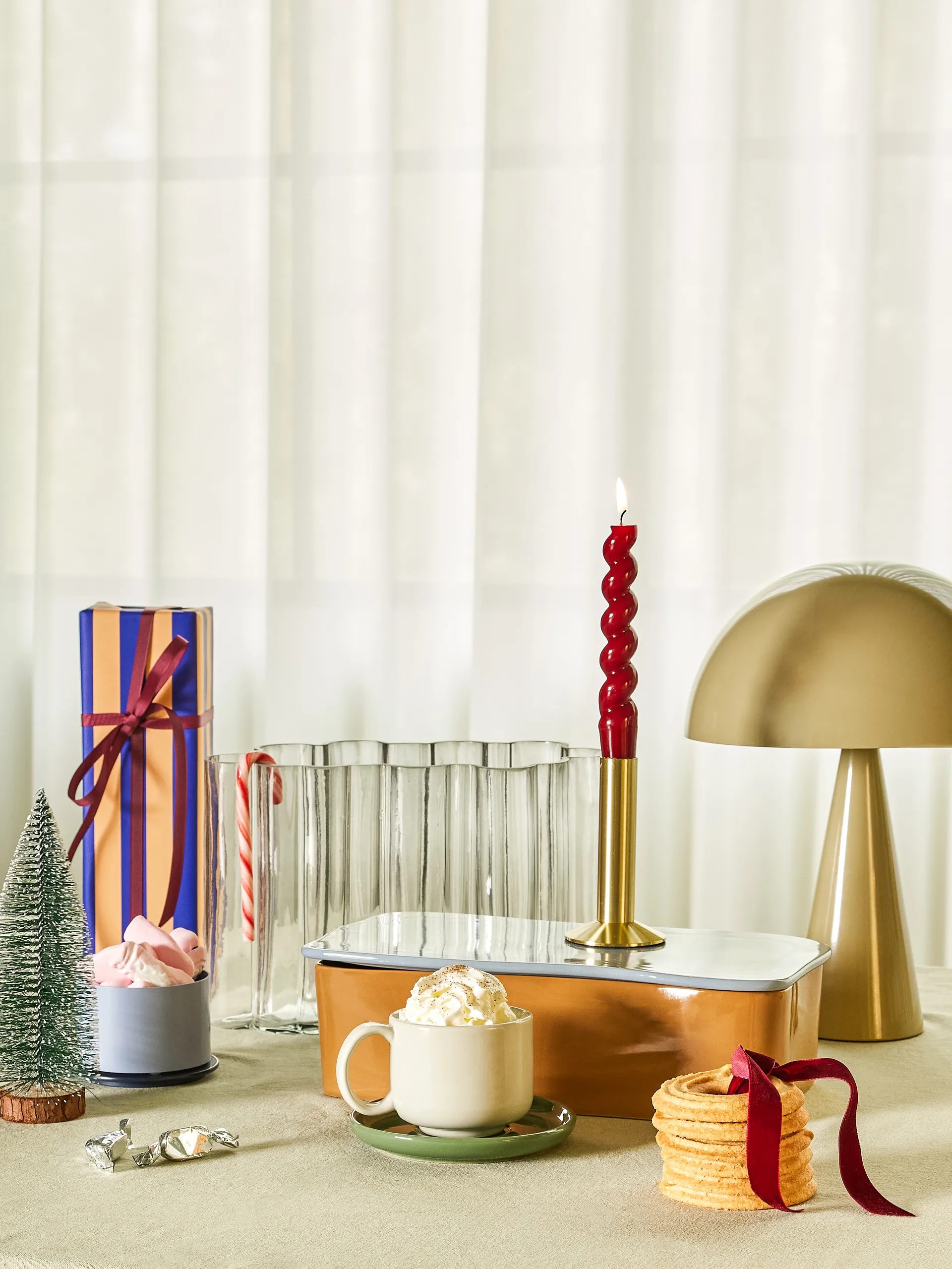 Mush table lamp, Sand, mini 34 cm Hübsch