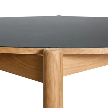 Oblique dining table - Black, Ø126 cm - Hübsch