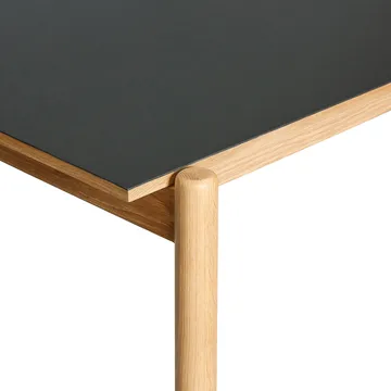 Oblique dining table - Black, 190x106 cm - Hübsch