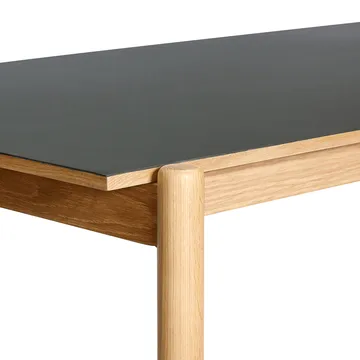 Oblique dining table - Black, 190x106 cm - Hübsch