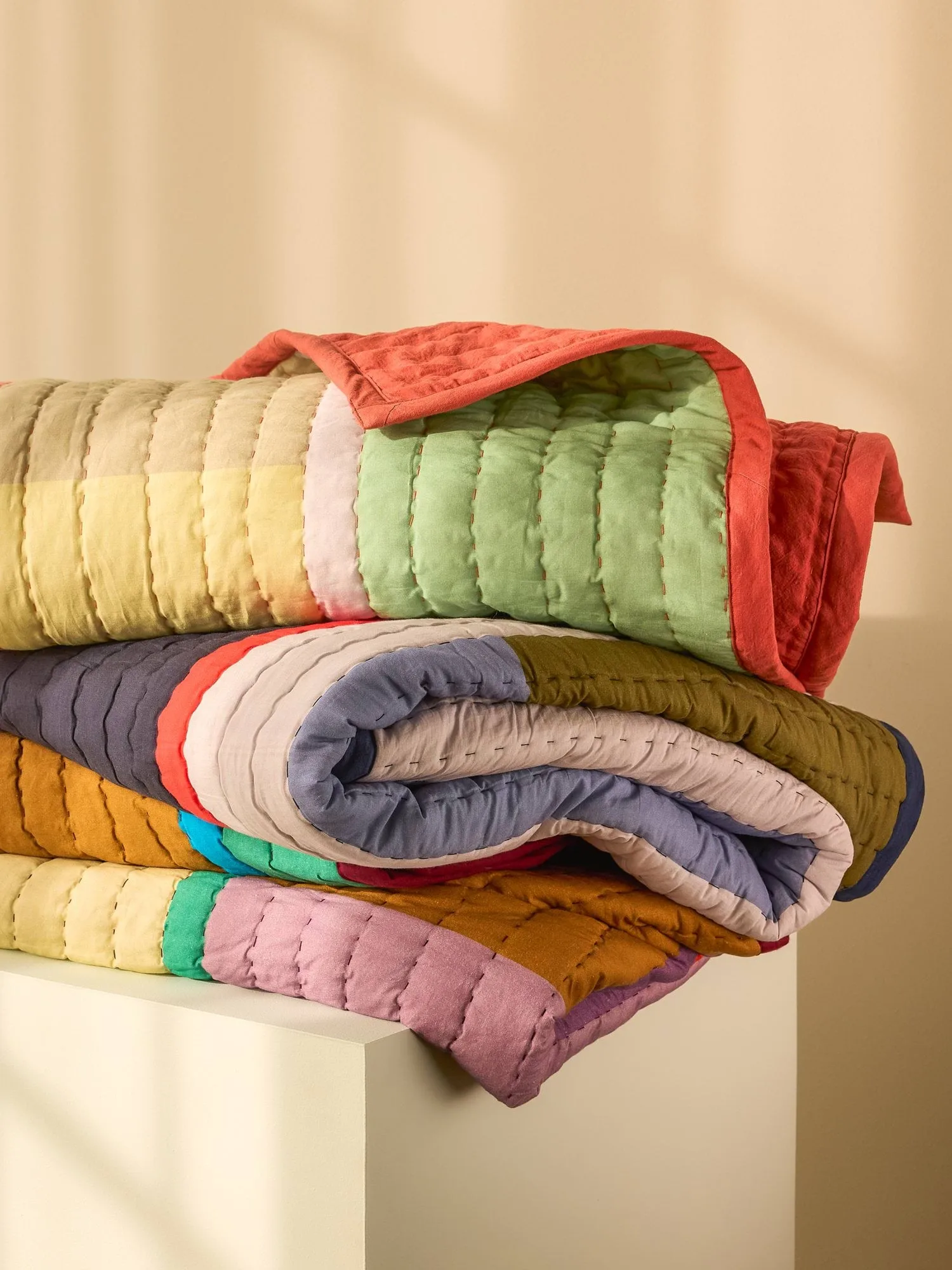 Pavilion throw, Coral-multicolour, 140x200 cm Hübsch