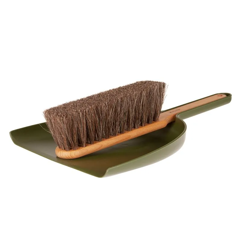 Iris Hantverk broom and dustpan set short, Moss green Iris Hantverk