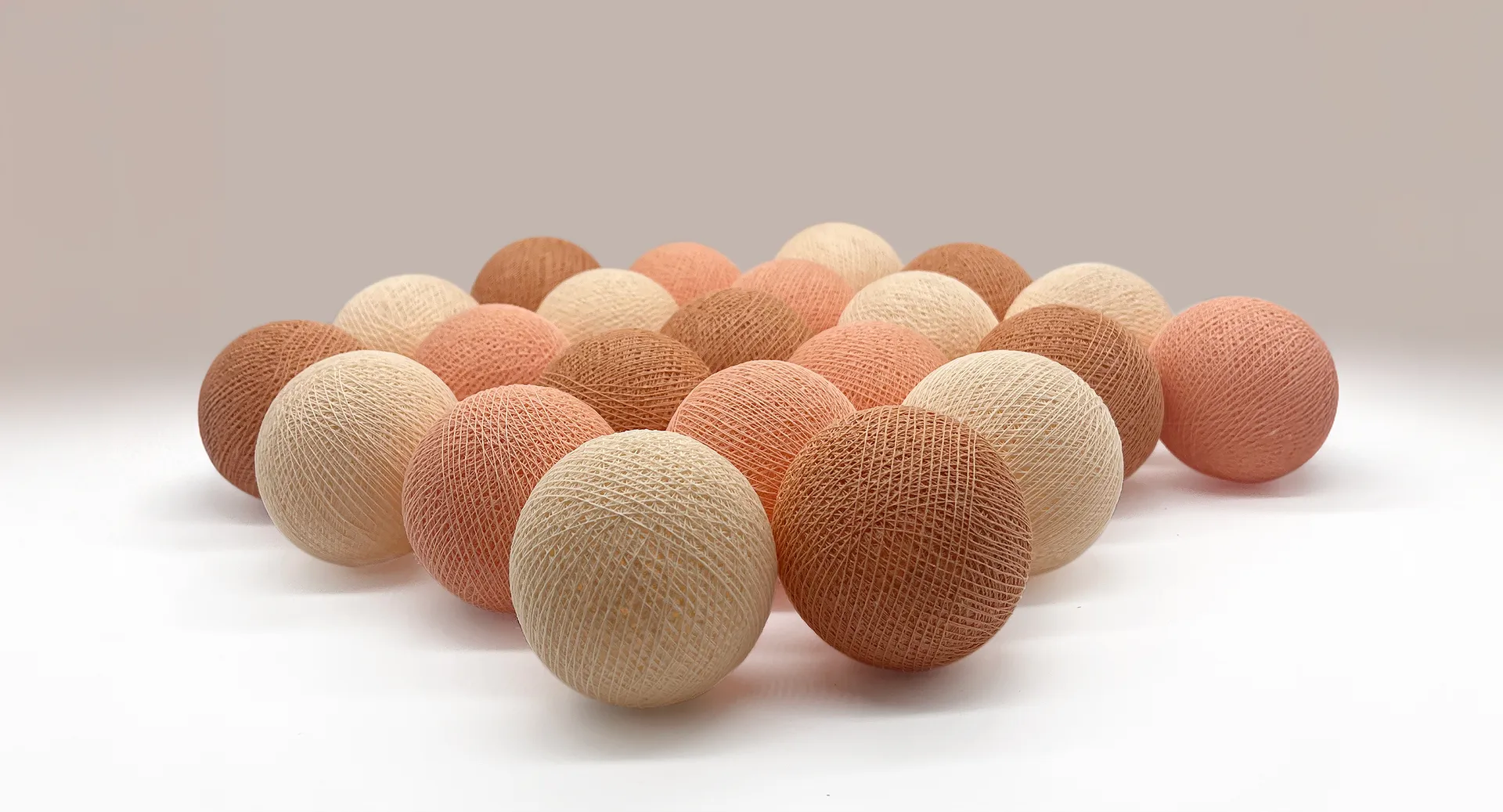 Irislights string lights, Peach, 35 balls Irislights