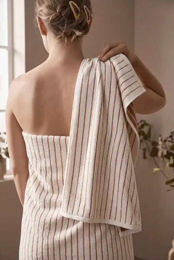 Soft towel - Off-white, 50x100 cm - Juna